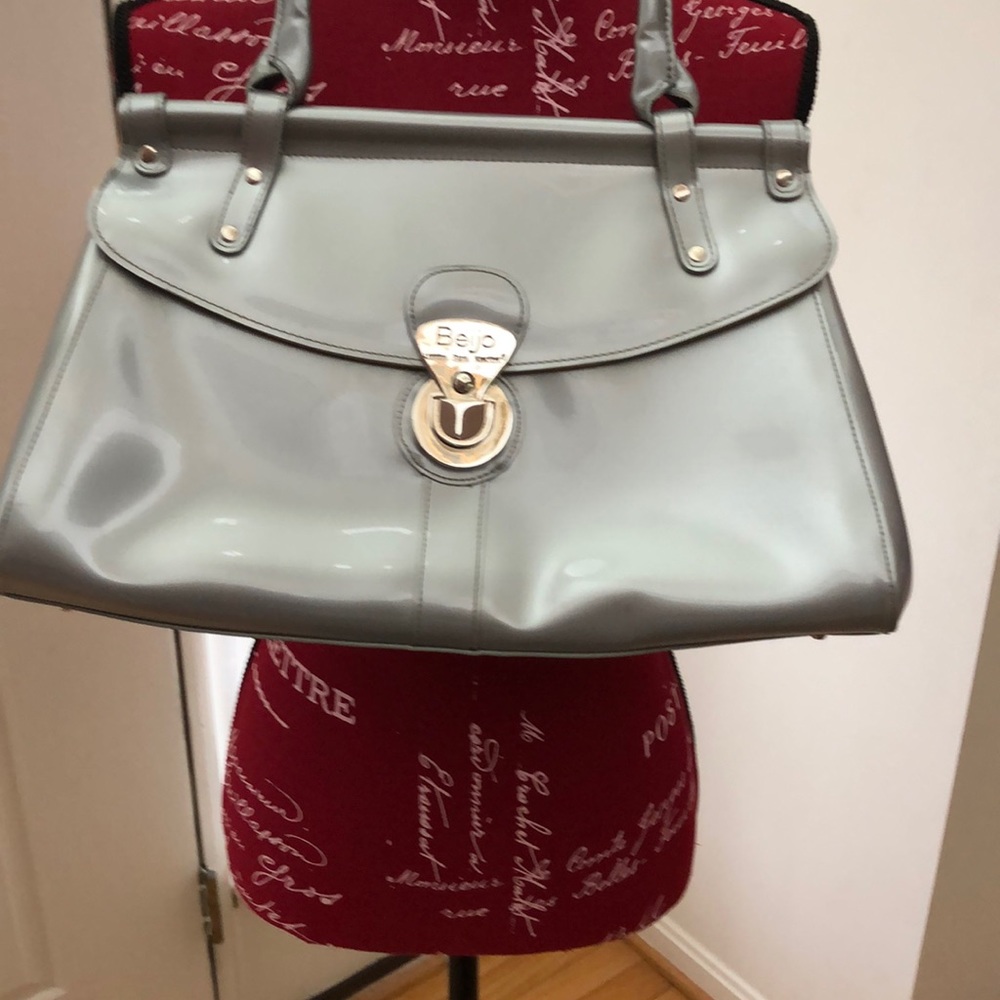 Shoulder bag